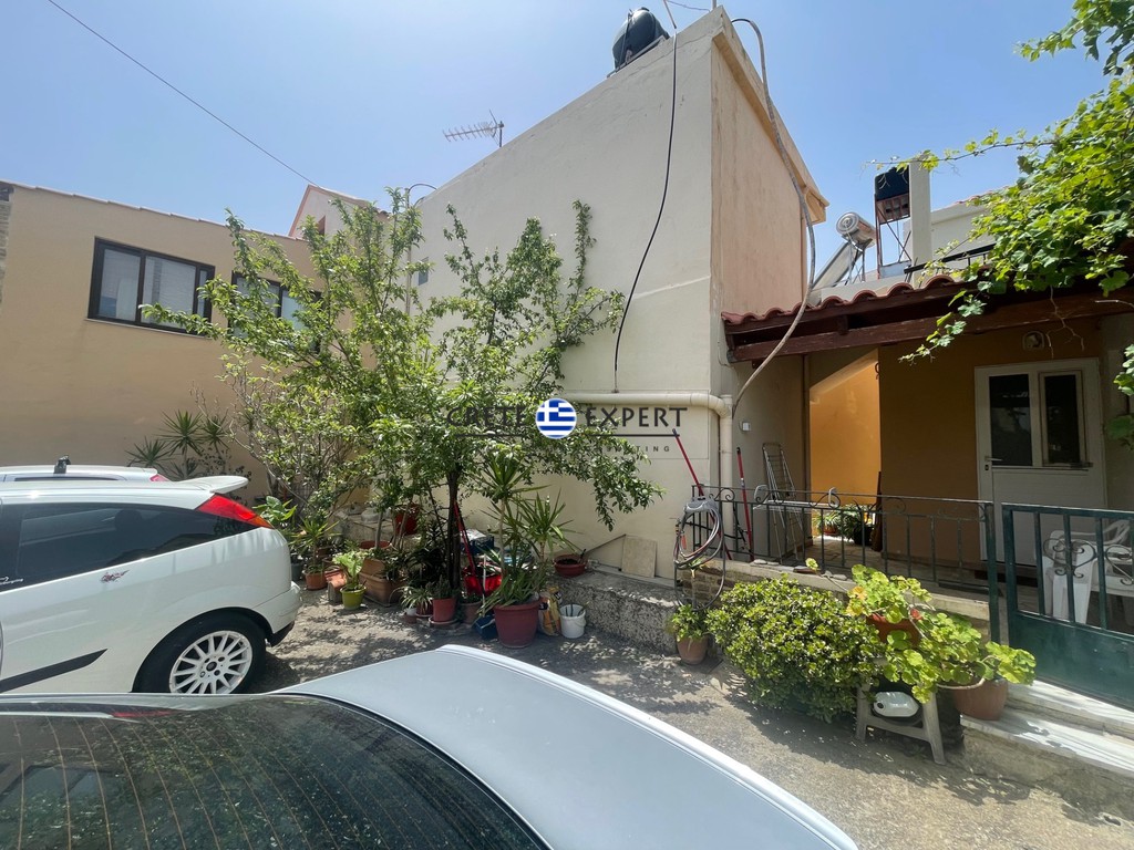 Συγκρότημα διαμερισμάτων 190 τ.μ. προς πώληση, Σταλός