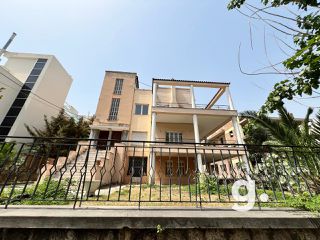 Συγκρότημα διαμερισμάτων 460 τ.μ. για πώληση