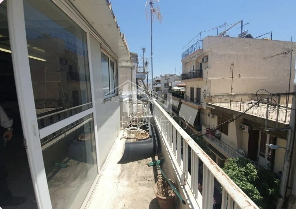 Κτίριο 212 τ.μ. προς πώληση, Κερατσίνι