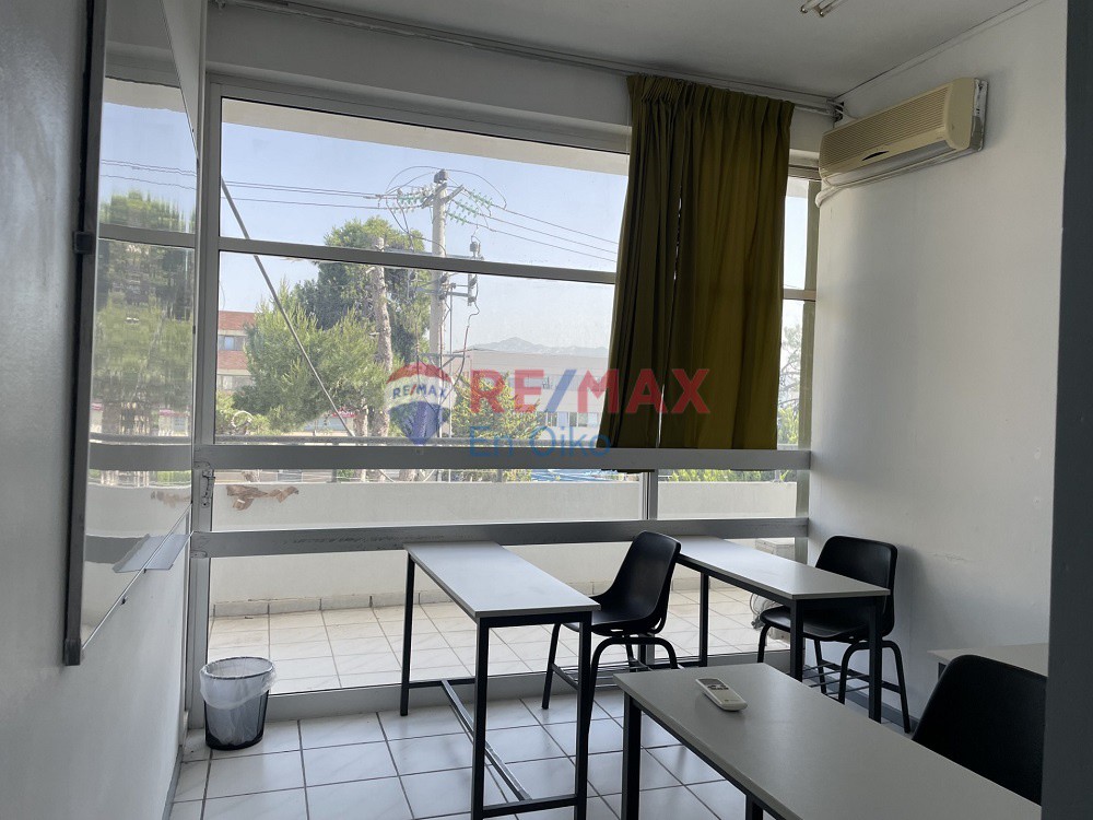 Γραφείο 130 τ.μ. πρός ενοικίαση, Αθήνα - Ανατολικά Προάστια, Γλυκά Νερά