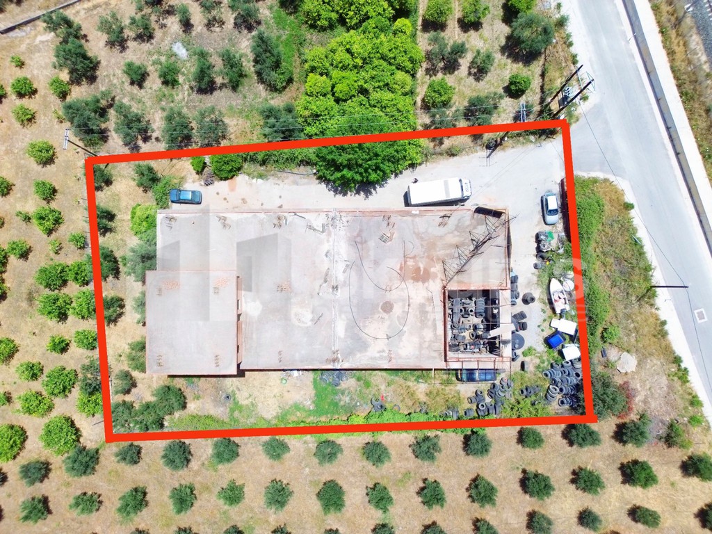 Επιχειρηματικό κτίριο 800 τ.μ. προς πώληση, Κέντρο Ξυλοκάστρου