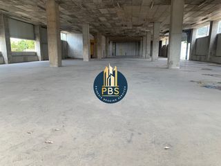 Επιχειρηματικό κτίριο 7.000 τ.μ. για ενοικίαση