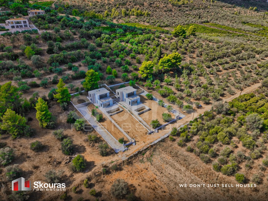 Μονοκατοικία 140 τ.μ. προς πώληση, Λευκάκια