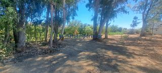 Land plot 810 sqm for rent, Chania Prefecture, El. Venizelos-thumb-2