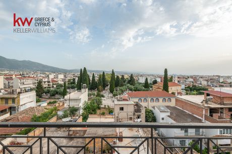 Διαμέρισμα 140τ.μ. για πώληση-Πάτρα