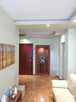 Office 90 sqm for sale