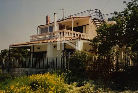 Μονοκατοικία 130 τ.μ. για πώληση