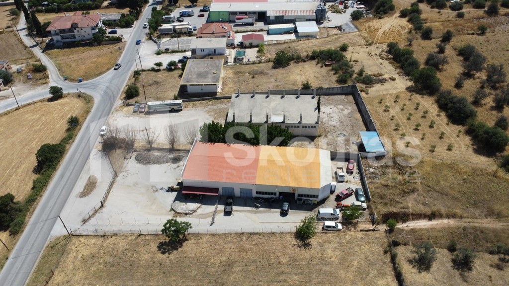 Κατάστημα 135 τ.μ. προς πώληση, Λυγουριό