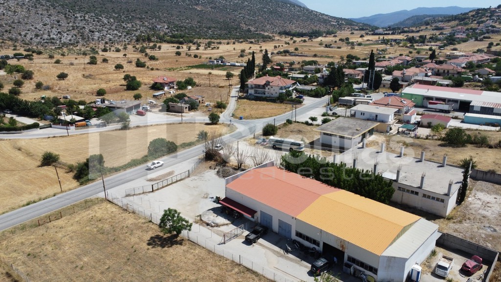 Κατάστημα 135 τ.μ. προς πώληση, Λυγουριό