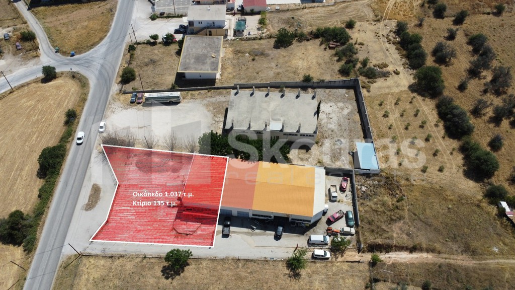 Κατάστημα 135 τ.μ. προς πώληση, Λυγουριό