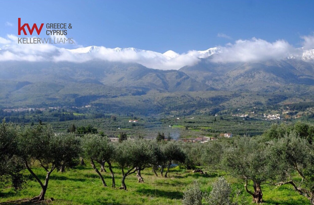 Οικόπεδο 2.270,70 τ.μ. προς πώληση, Κάινα