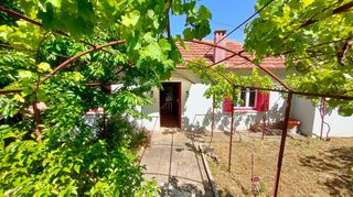 Συγκρότημα διαμερισμάτων 175 τ.μ. για πώληση, Ν. Ιωαννίνων, Κόνιτσα-thumb-1