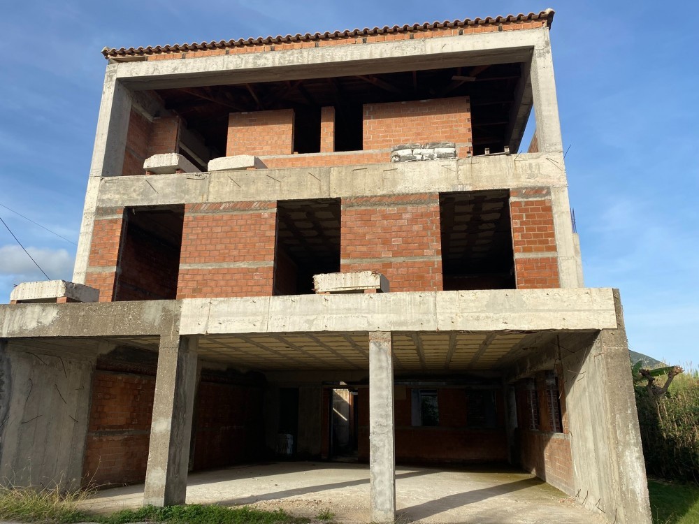 Συγκρότημα διαμερισμάτων 565 τ.μ. προς πώληση, Ελλόμενο