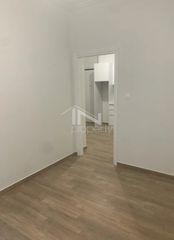 Studio / γκαρσονιέρα 29 τ.μ. για πώληση, Πειραιάς, Άγιος Βασίλειος-thumb-1