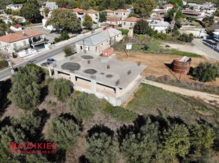 Κτίριο 700 τ.μ. προς πώληση, Καζάρμα Βουφράδας-thumb-10