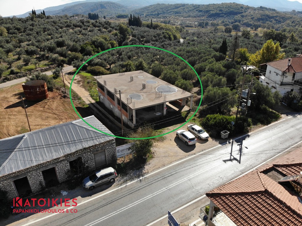 Κτίριο 700 τ.μ. προς πώληση, Καζάρμα Βουφράδας