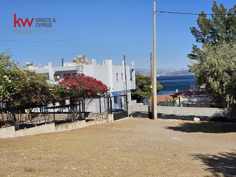 Land plot 635,62sqm for sale-Nea Peramos (Megalo Pefko)
