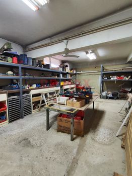 Warehouse 170sqm for sale-Nea Ionia
