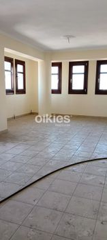 Συγκρότημα διαμερισμάτων 315τ.μ. για πώληση-Άνω πόλη