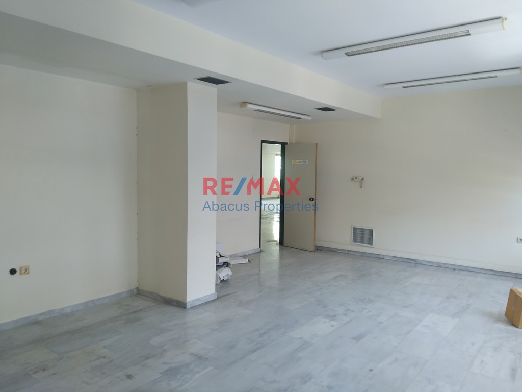 Γραφείο 600 τ.μ. πρός ενοικίαση, Αθήνα - Δυτικά Προάστια, Γαλάτσι