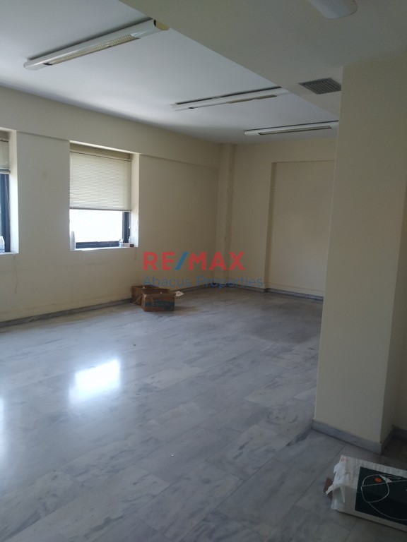 Γραφείο 600 τ.μ. πρός ενοικίαση, Αθήνα - Δυτικά Προάστια, Γαλάτσι