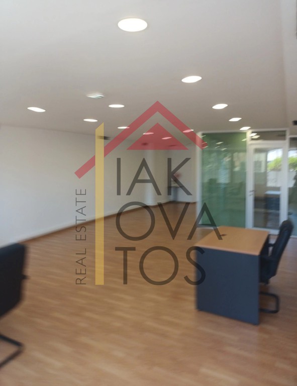 Αίθουσα 120 τ.μ. προς ενοικίαση, Κάτω Γλυφάδα