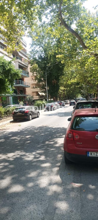 Κατάστημα 245 τ.μ. προς πώληση, Καλαμαριά