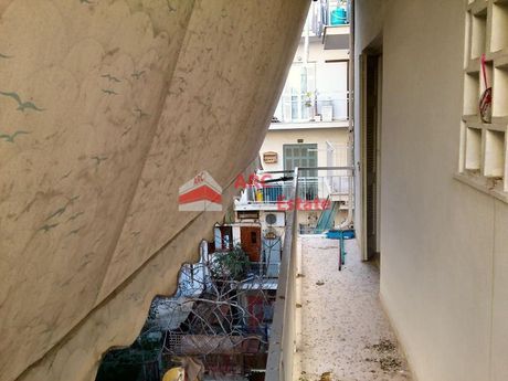 Διαμέρισμα 31τ.μ. για πώληση-Ζωγράφου