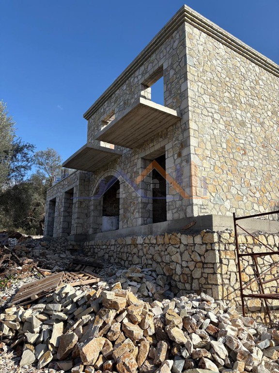 Βίλλα 150 τ.μ. πρός πώληση, Ν. Λευκάδας, Μεγανήσι