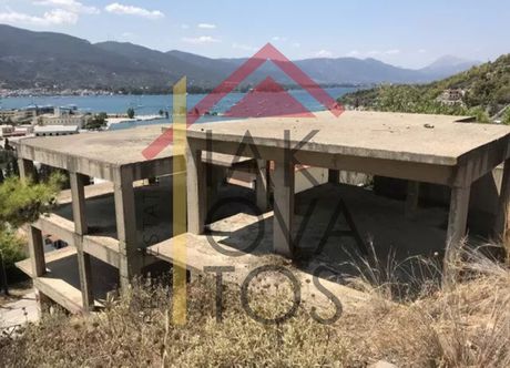 Επιχειρηματικό κτίριο 385τ.μ. για πώληση-Πόρος