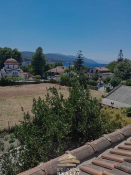 Συγκρότημα διαμερισμάτων 396 τ.μ. για πώληση
