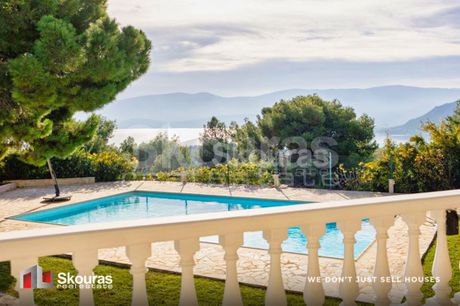 Μονοκατοικία 342τ.μ. για πώληση-Κόρινθος