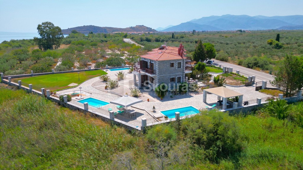Συγκρότημα διαμερισμάτων 630 τ.μ. προς πώληση, Παράλιο Άστρος