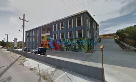 Επιχειρηματικό κτίριο 9.750τ.μ. για πώληση-Λαύριο