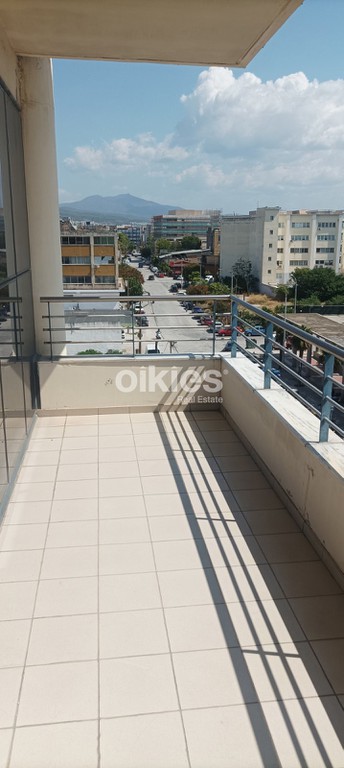 Επιχειρηματικό κτίριο 688 τ.μ. προς ενοικίαση, Λιμάνι Θεσσαλονίκης