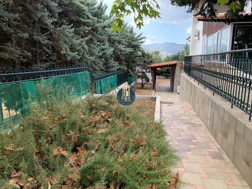 Μονοκατοικία 218 τ.μ. προς πώληση, Νέα Ερυθραία