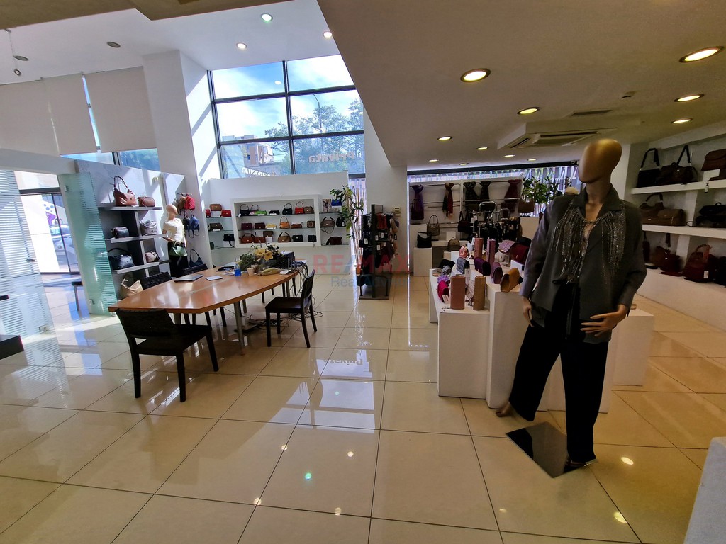 Επιχειρηματικό κτίριο 6.293 τ.μ. πρός ενοικίαση, Αθήνα - Βόρεια Προάστια, Νέα Ιωνία