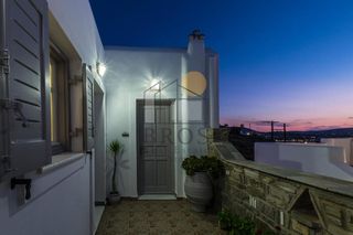 Ξενοδοχείο 568 τ.μ. για πώληση, Κυκλάδες, Πάρος-thumb-3