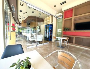 Επιχείρηση 145 τ.μ. για πώληση, Μεσσηνία, Καλαμάτα-thumb-1