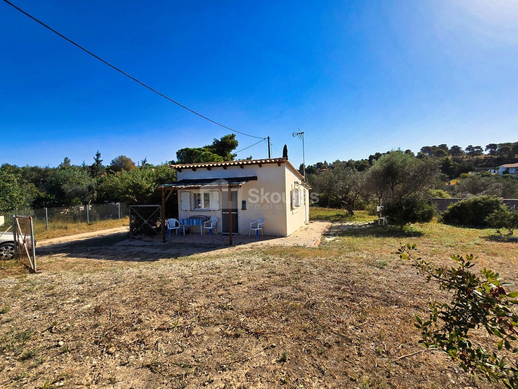 Μονοκατοικία 28,50 τ.μ. προς πώληση, Άγιος Αιμιλιανός