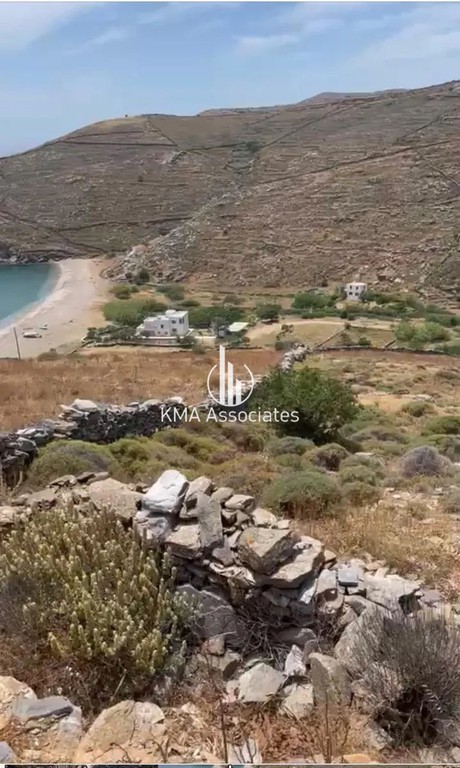 Αγροτεμάχια 11.371 τ.μ. προς πώληση, Σκύλος