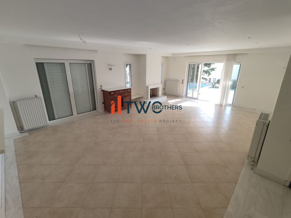 Maisonette 385 sqm for rent, Athens - East, Pallini