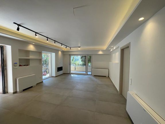 Apartment 95 sqm for sale, Athens - South, Vouliagmeni