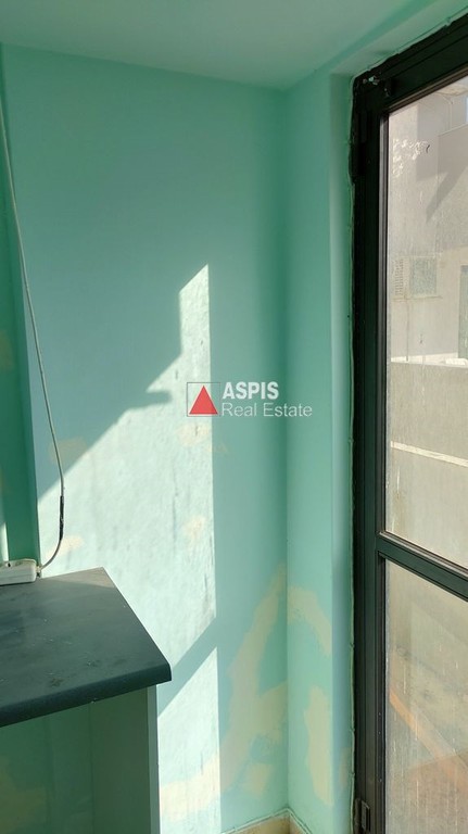 Κατάστημα 28 τ.μ. προς πώληση, Κάτω Γλυφάδα