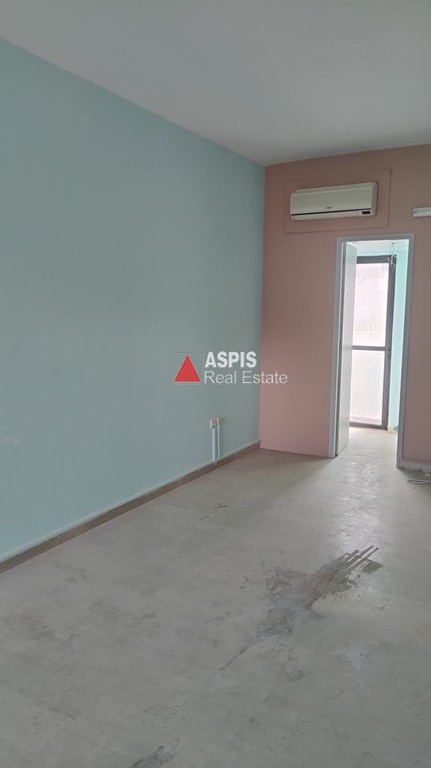 Κατάστημα 28 τ.μ. προς πώληση, Κάτω Γλυφάδα