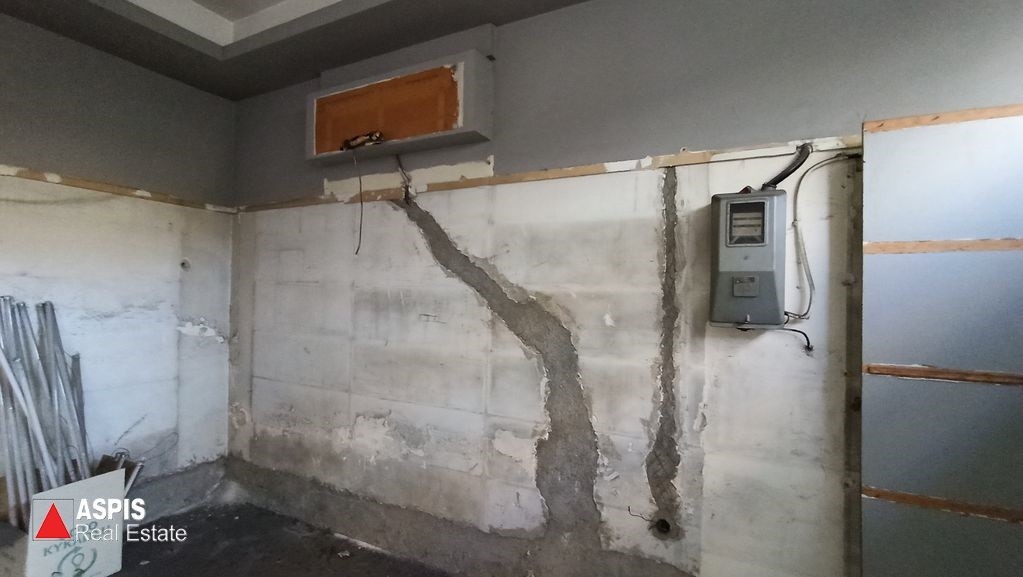Κατάστημα 65 τ.μ. προς ενοικίαση, Δάφνη