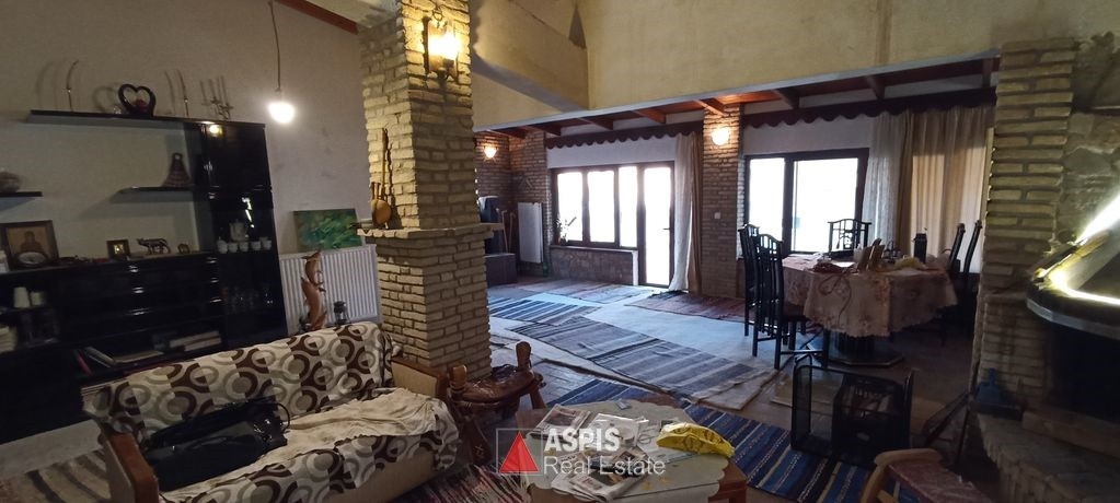 Κτίριο 445,71 τ.μ. προς πώληση, Αίγλη