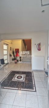 Επιχειρηματικό κτίριο 280τ.μ. για πώληση-Κερατέα