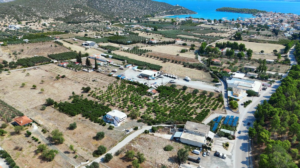 Αγροτεμάχια 16.000 τ.μ. προς πώληση, Ερμιόνη