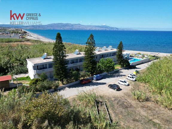 Hotel 730 sqm for sale, Chania Prefecture, Platanias